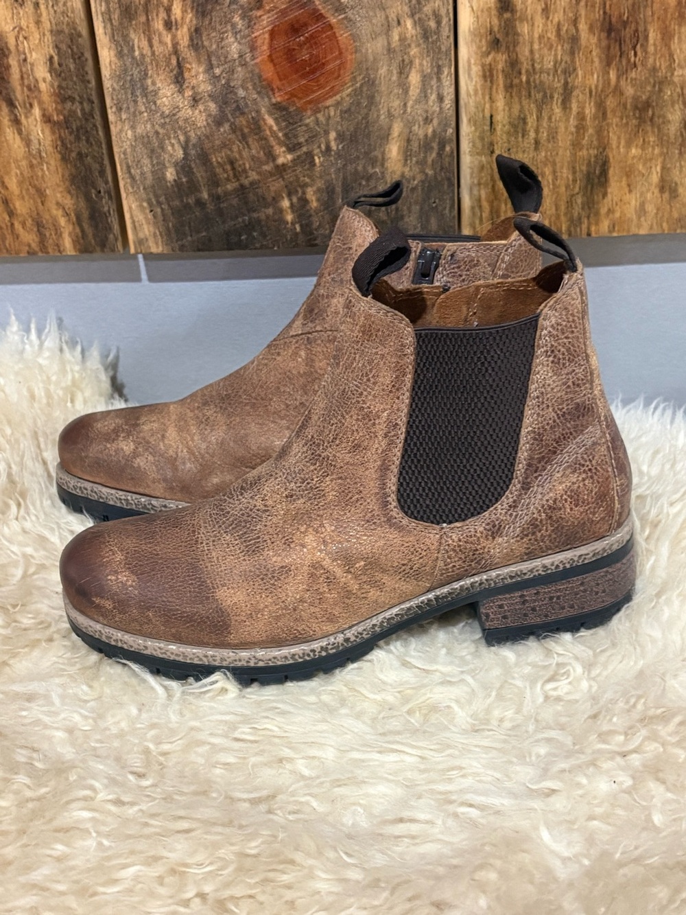 Diba True Say So Leather Chelsea Boots Distressed Vintage Tan Women's Size 10